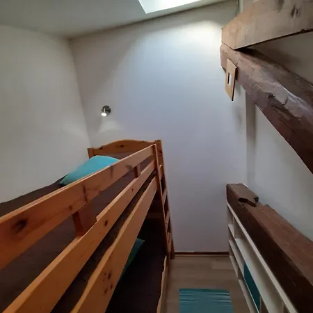 Apartment Le Nid Du Lac, En Duplex Au Bord Du D'annecy, Avec Privee *